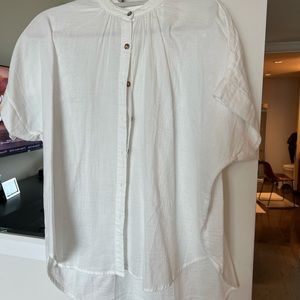 White cotton gauzy sleeves caps sleeves. All cotton